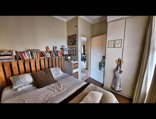 2 BEDROOM APARTMENT FOR SALE IN DIE HOEWES